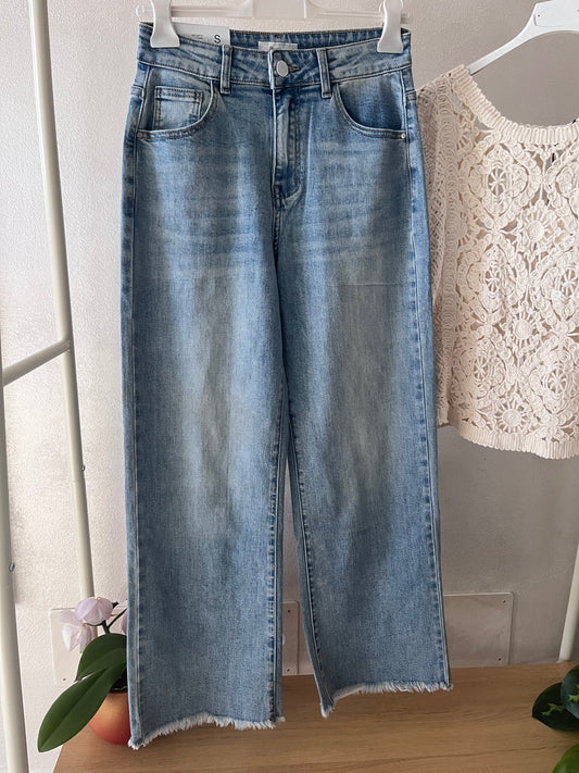 Jeans sfrangiati
