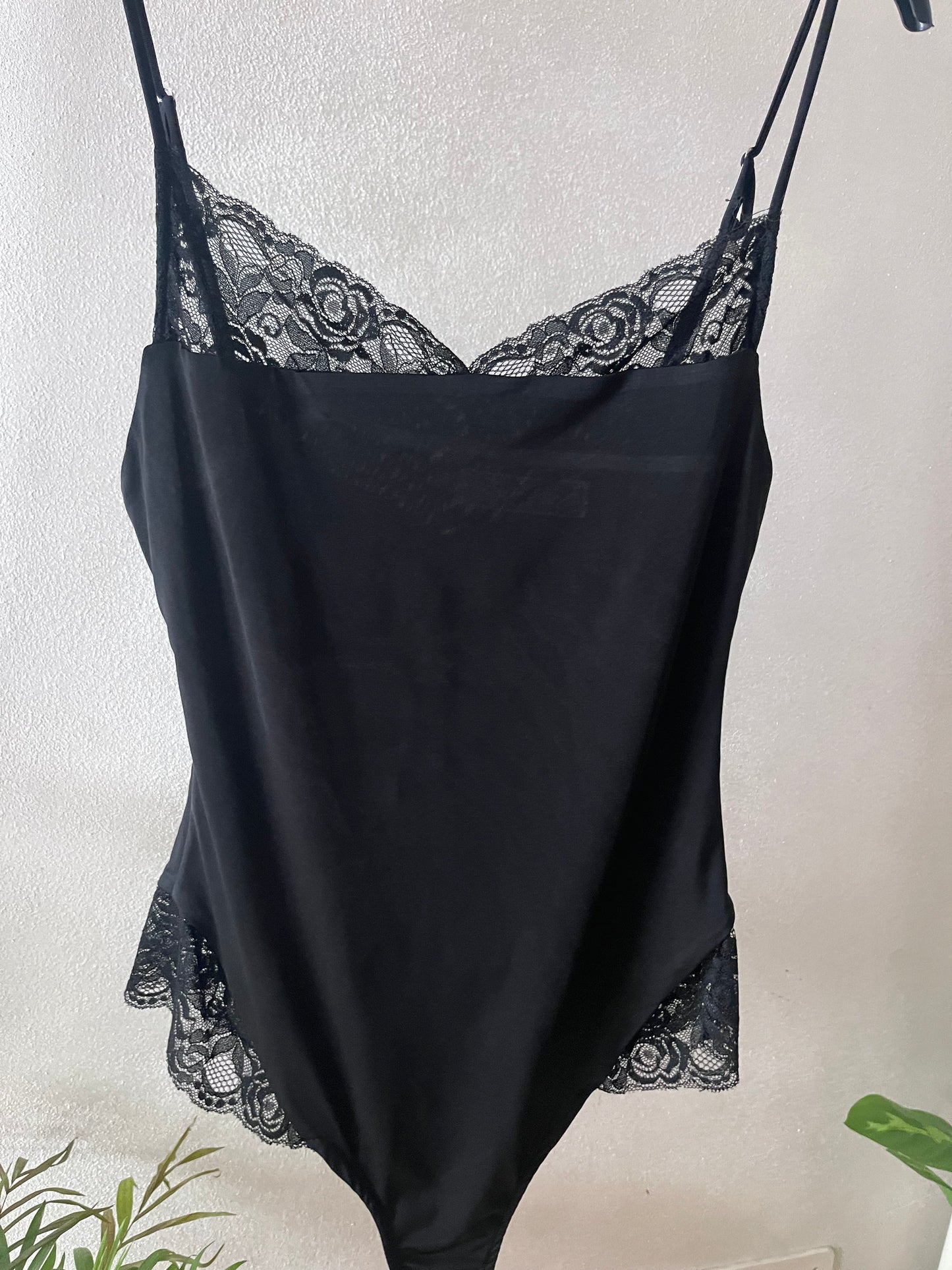 Body nero Lumina