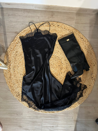 Abito nero lingerie