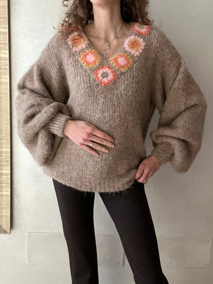 Maglione ricami fiori