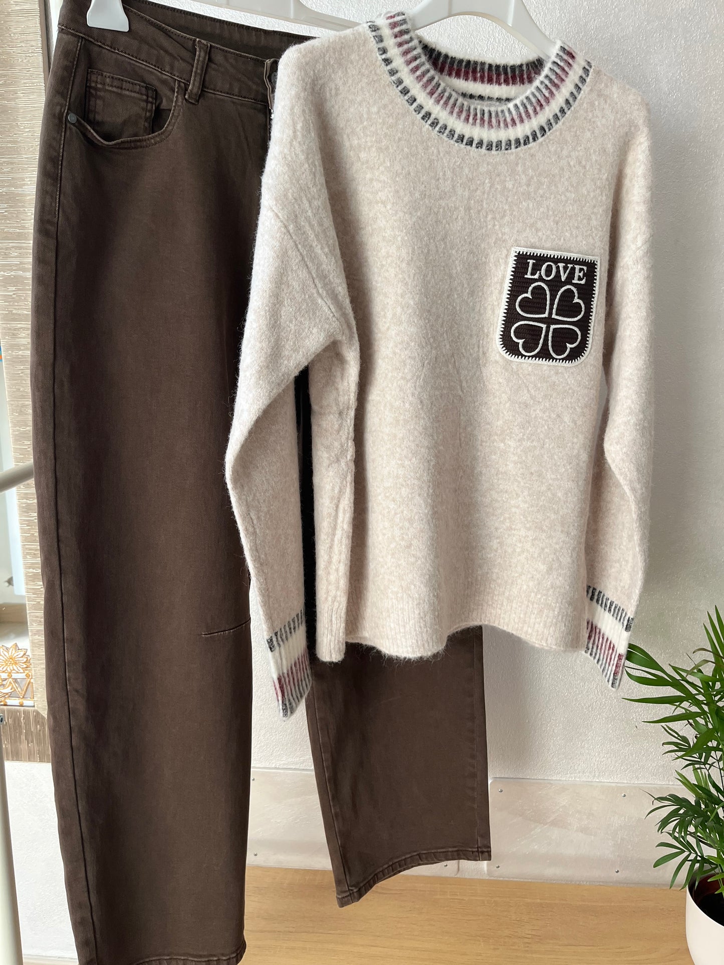 Maglione tasca cuore