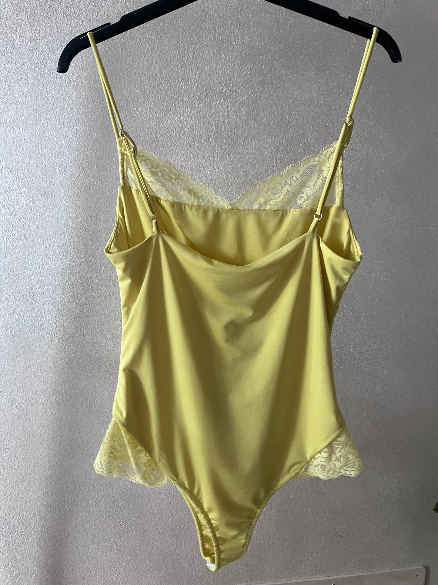 Body giallo Lumina